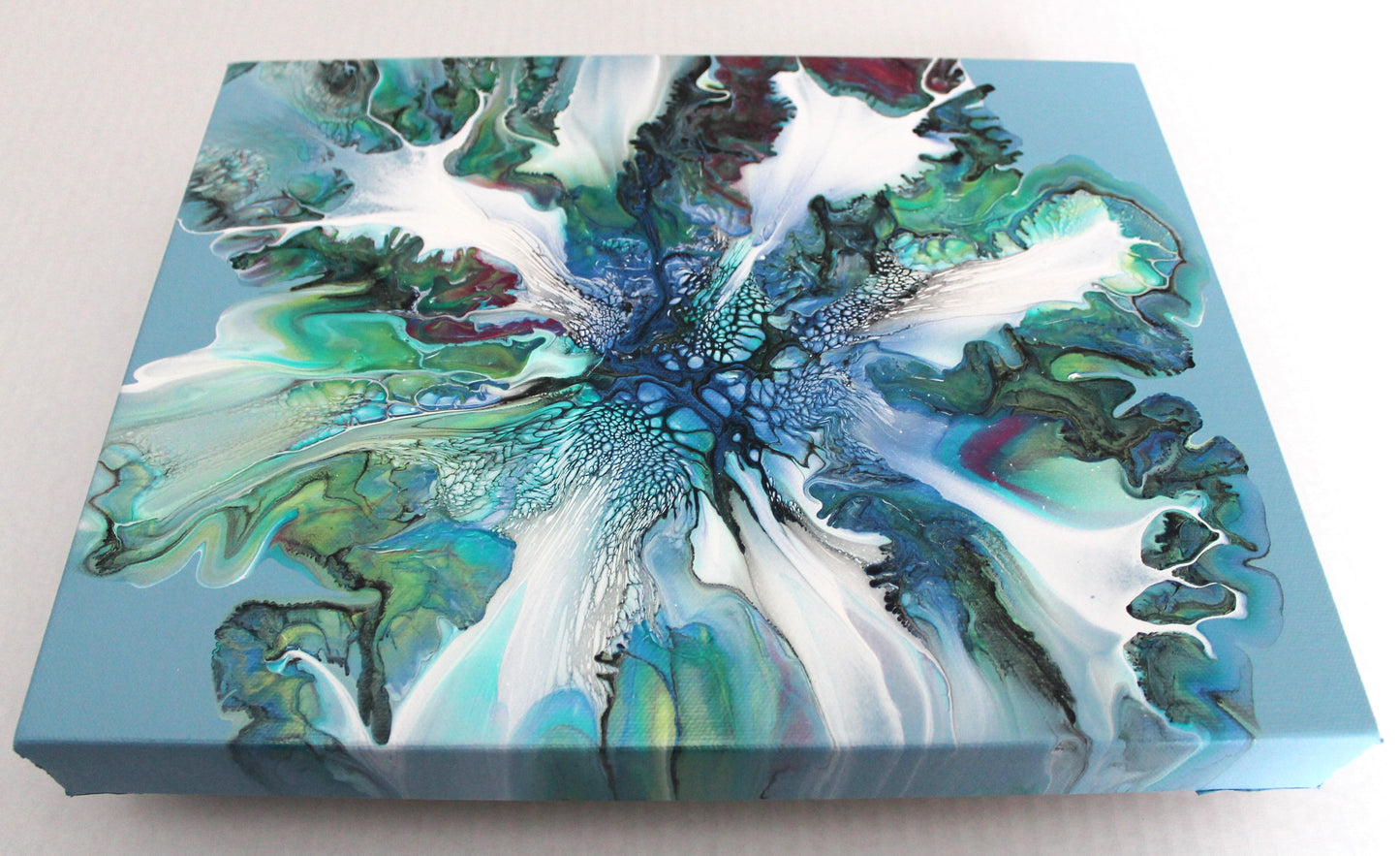 Fluid Art Bloom